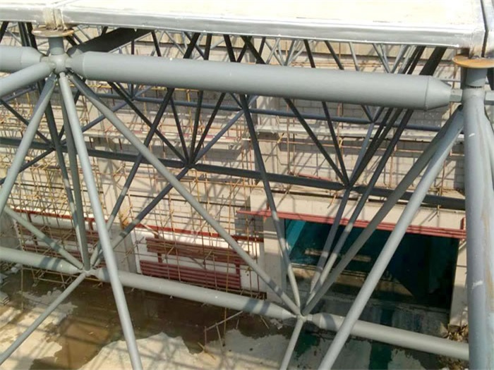 香港公安局网架天基板屋面